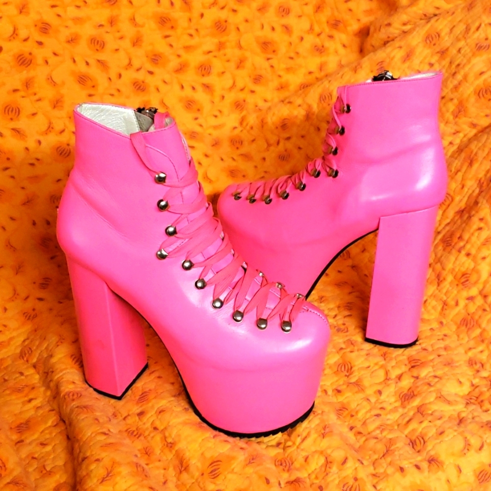 UNIF Hellbound platform boots 9